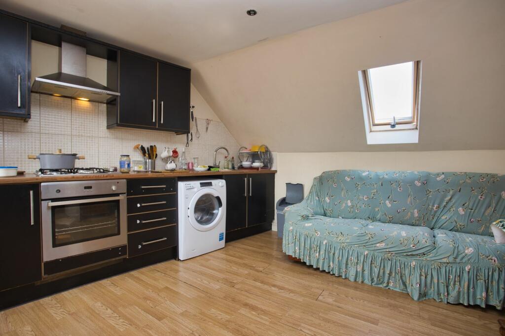 Additional image 2 of Grace Hill, Folkestone, CT20