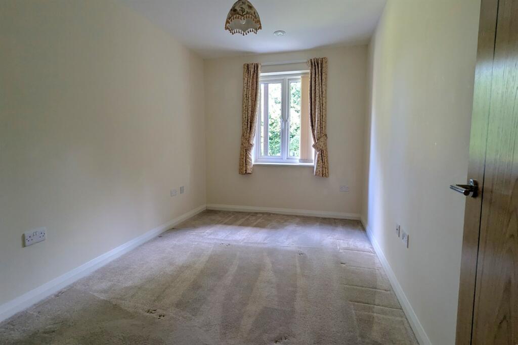 Additional image 10 of Oak Grange, Bradburns Lane, Hartford, Northwich