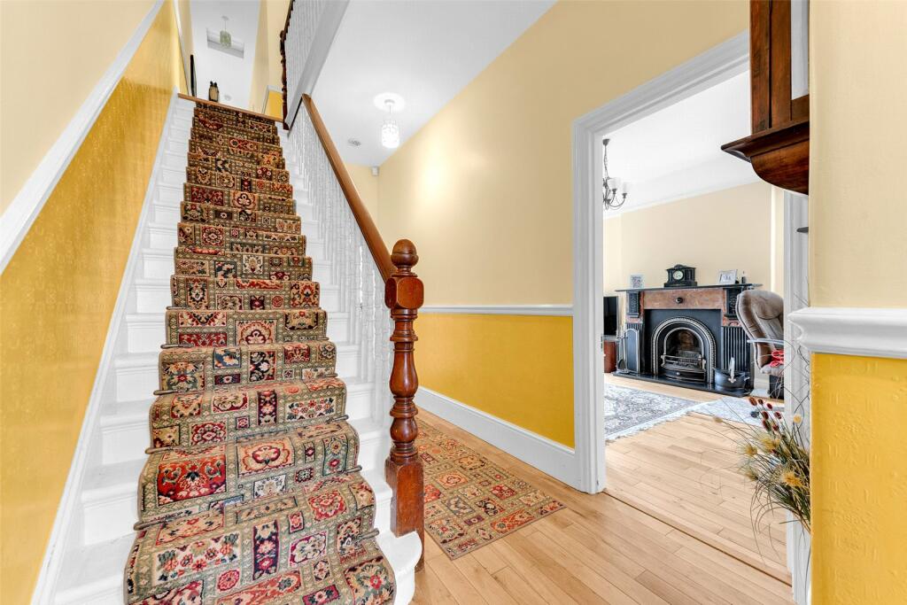 Additional image 23 of Avenue Road, Erith, Kent, DA8