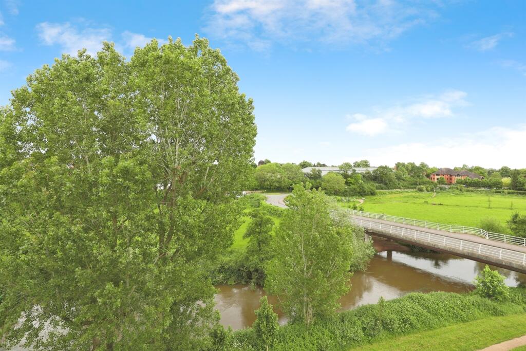 Additional image 13 of Kingfisher Close, Warwick