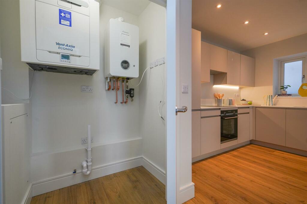 Additional image 10 of Cross Street, Leamington Spa