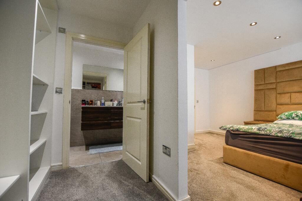 Additional image 8 of Woodland Close, New Barn, DA3