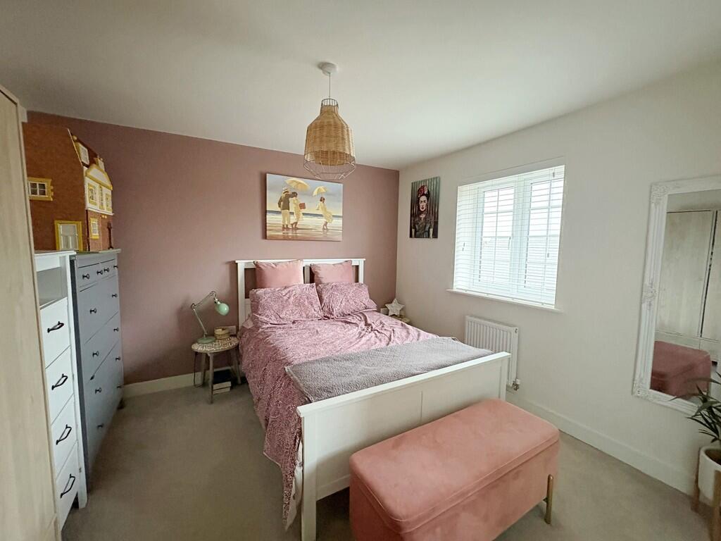 Additional image 11 of Diggs Close, Cawston