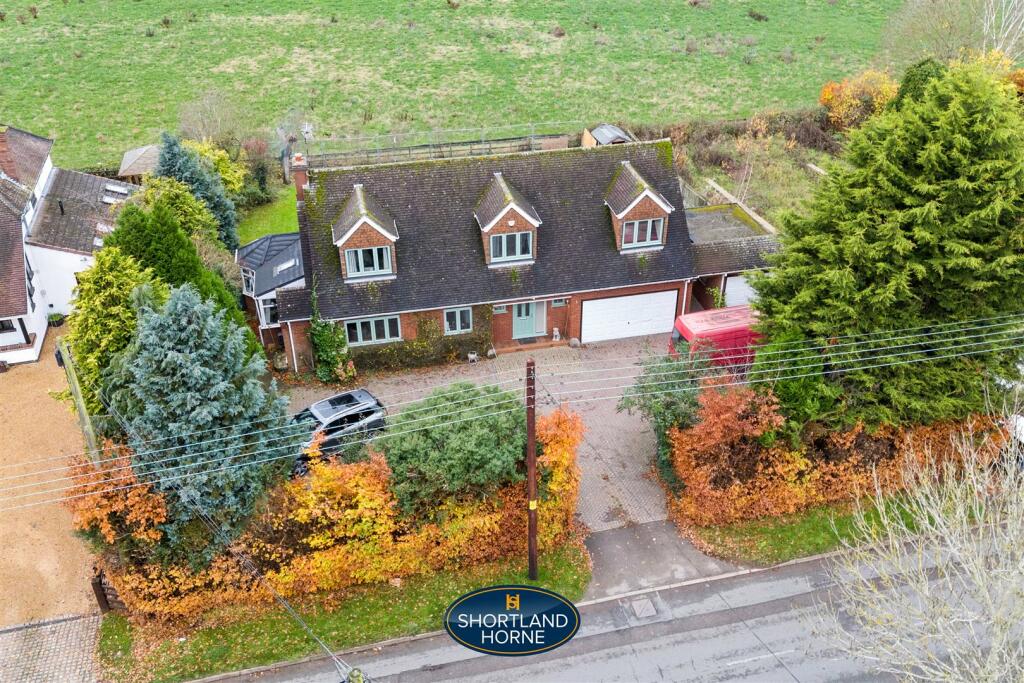 Cromwell Lane, Burton Green, Coventry