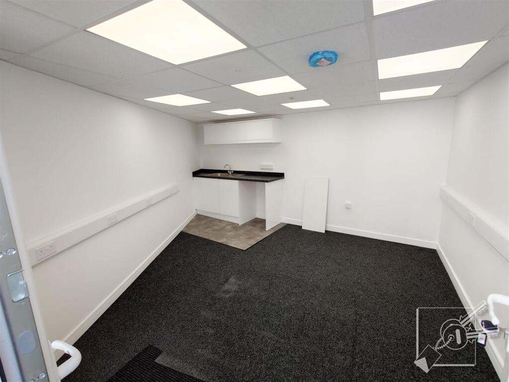 Additional image 6 of Dover Road East, Gravesend