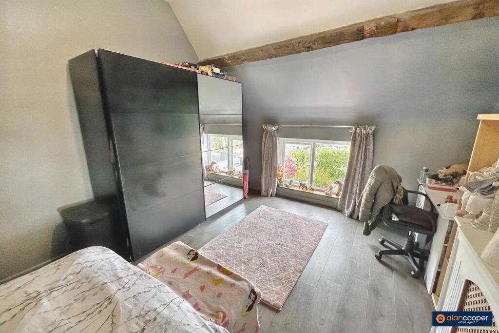 Additional image 18 of Nuneaton Road, Bulkington, CV12 9SB