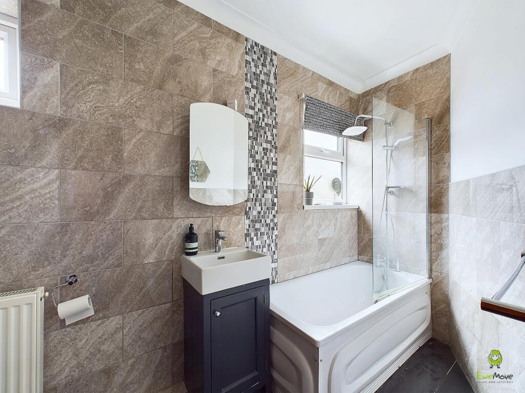 Additional image 6 of Long Lane, Bexleyheath, Kent, DA7