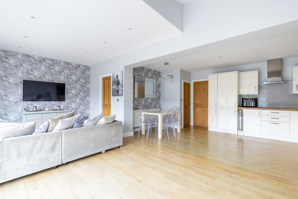 Additional image 7 of Hunter Avenue, Shavington, Crewe