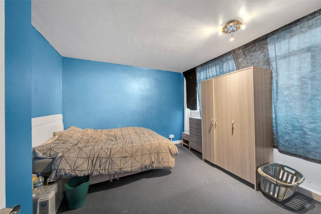 Additional image 4 of Baden Powell House, Ambrook Road, Belvedere, Kent, DA17