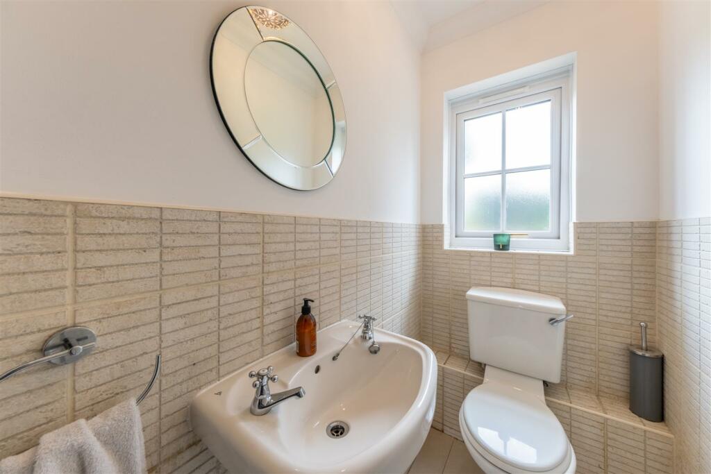 Additional image 18 of St. Johns Way, Sandiway, Cheshire