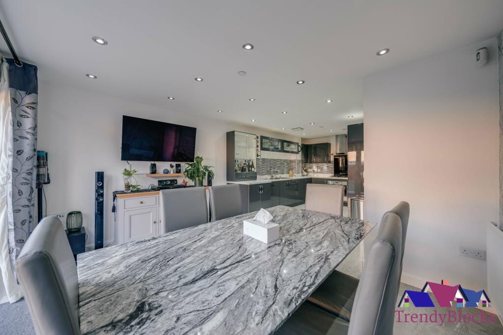 Additional image 16 of Burroughs Drive, Dartford, Kent, DA1