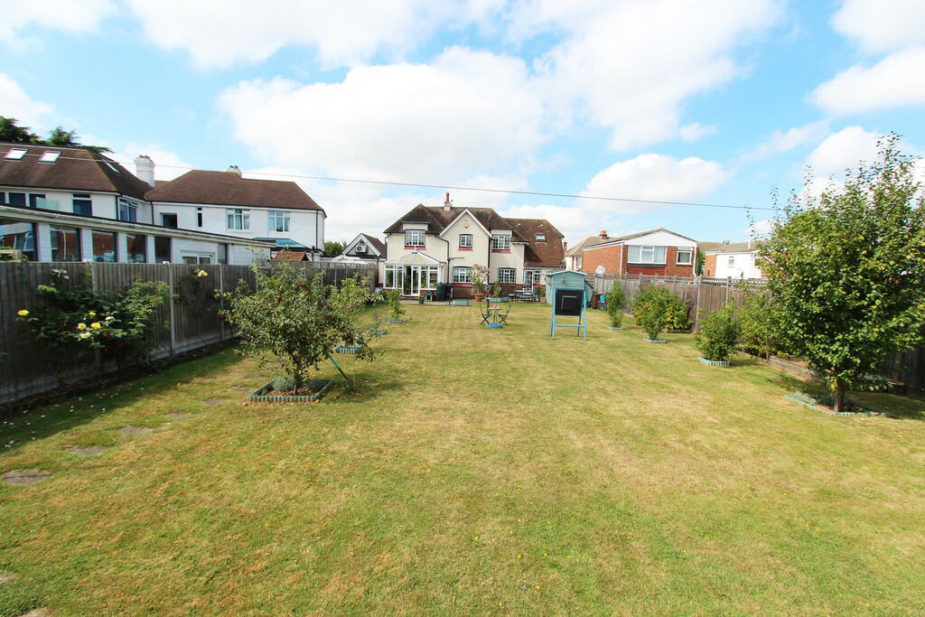 Additional image 38 of Singlewell Road, Gravesend