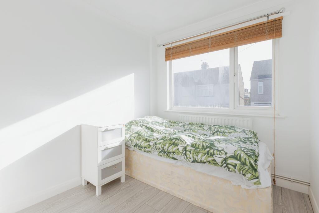 Additional image 8 of Sharland Road, GRAVESEND, Kent, DA12