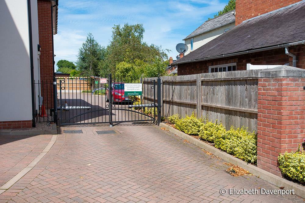 Additional image 18 of Waverley Road, Kenilworth