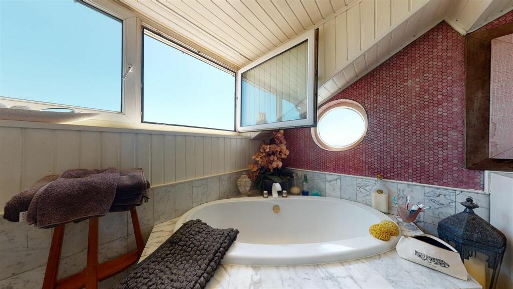 Additional image 12 of Sandgate High Street, Folkestone, CT20