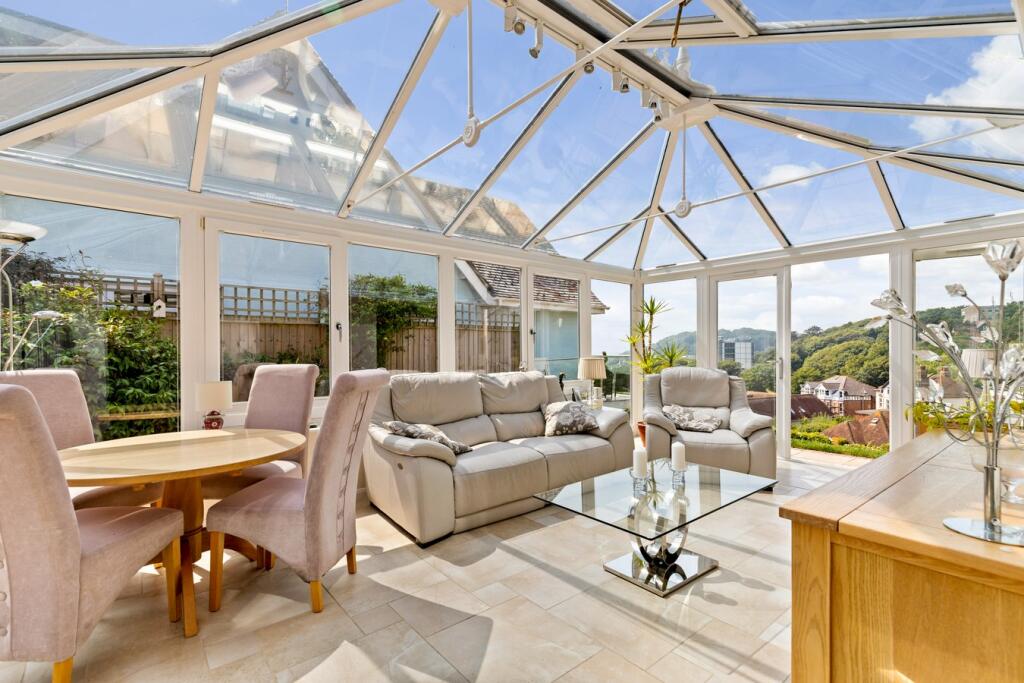 Additional image 8 of Radnor Cliff Crescent, Folkestone, CT20