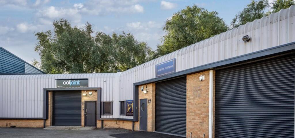 Additional image 2 of Unit 28, Kencot Close Business Park, Erith, DA18 4AB