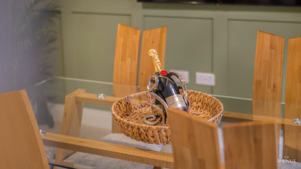 Additional image 2 of Damstead Park Avenue, Damstead Park