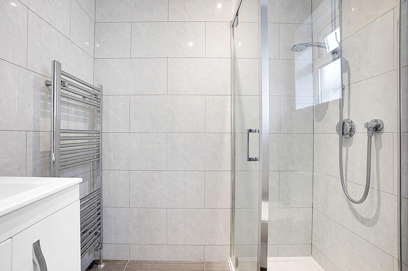 Additional image 33 of Carlton Avenue, Greenhithe