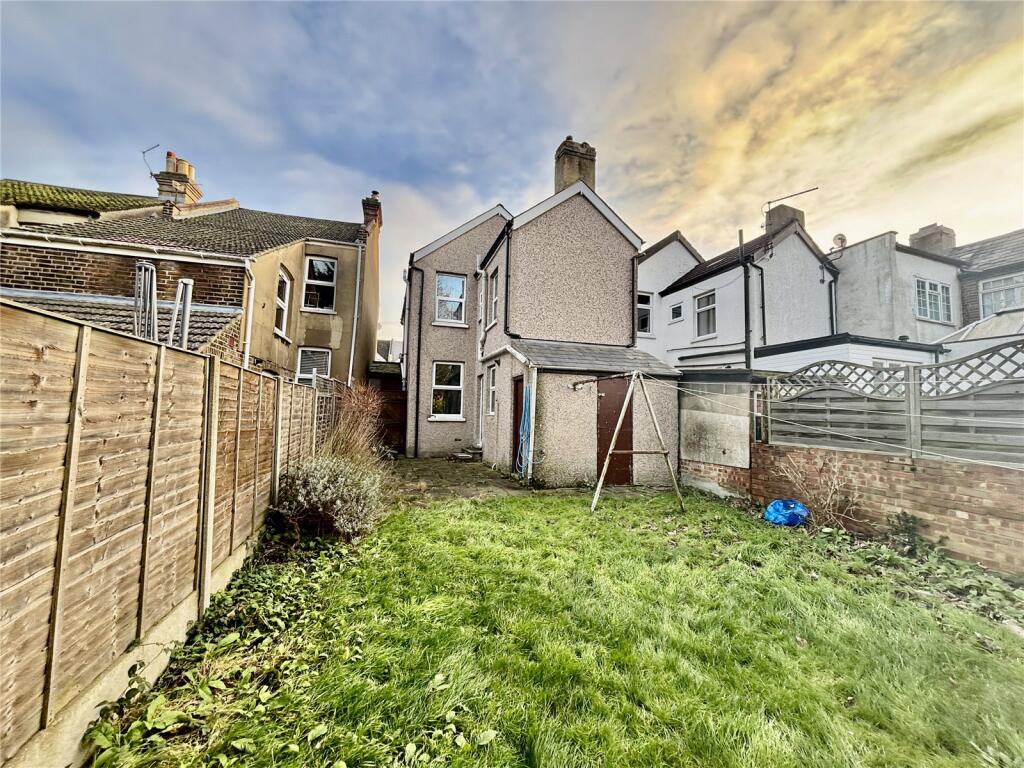 Additional image 13 of Clarence Crescent, Sidcup, Kent, DA14