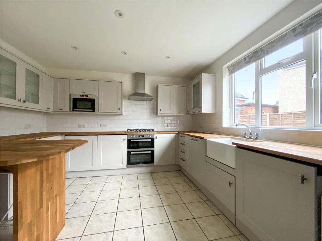 Additional image 8 of Burnt Oak Lane, Sidcup, DA15