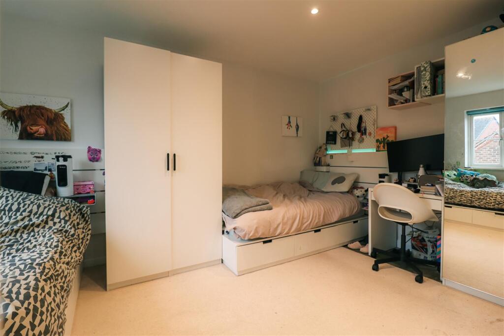 Additional image 15 of Galanos, Long Itchington, Southam