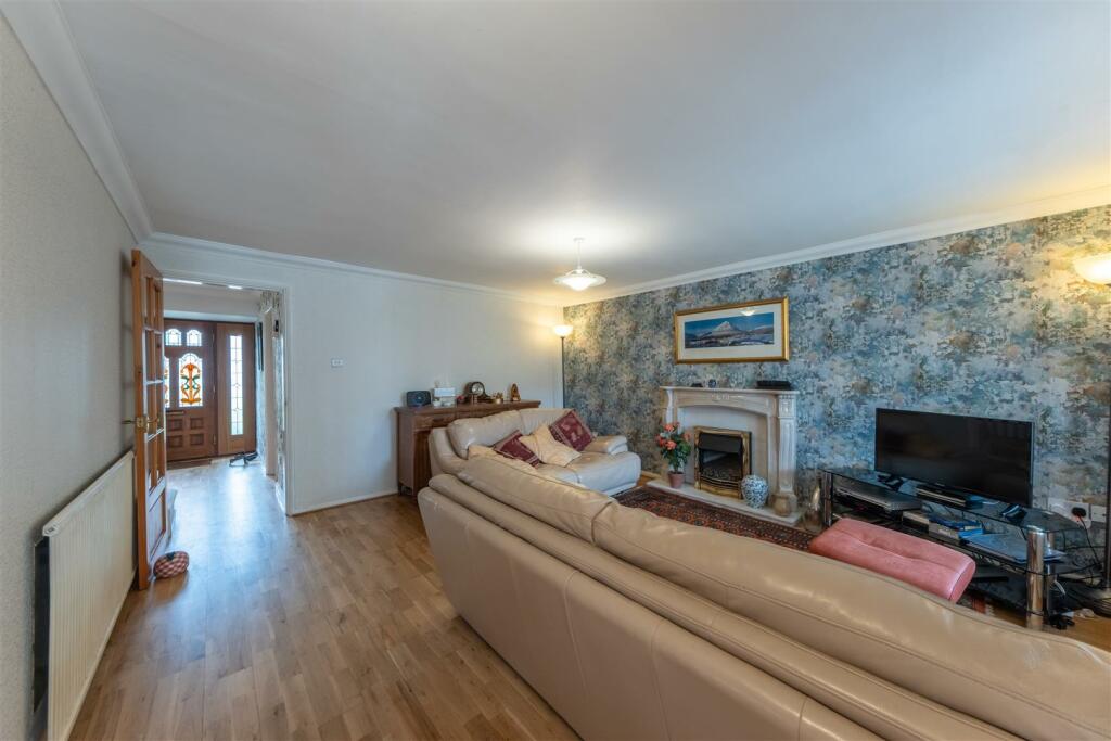 Additional image 12 of Meadow Close, Cuddington, Cheshire