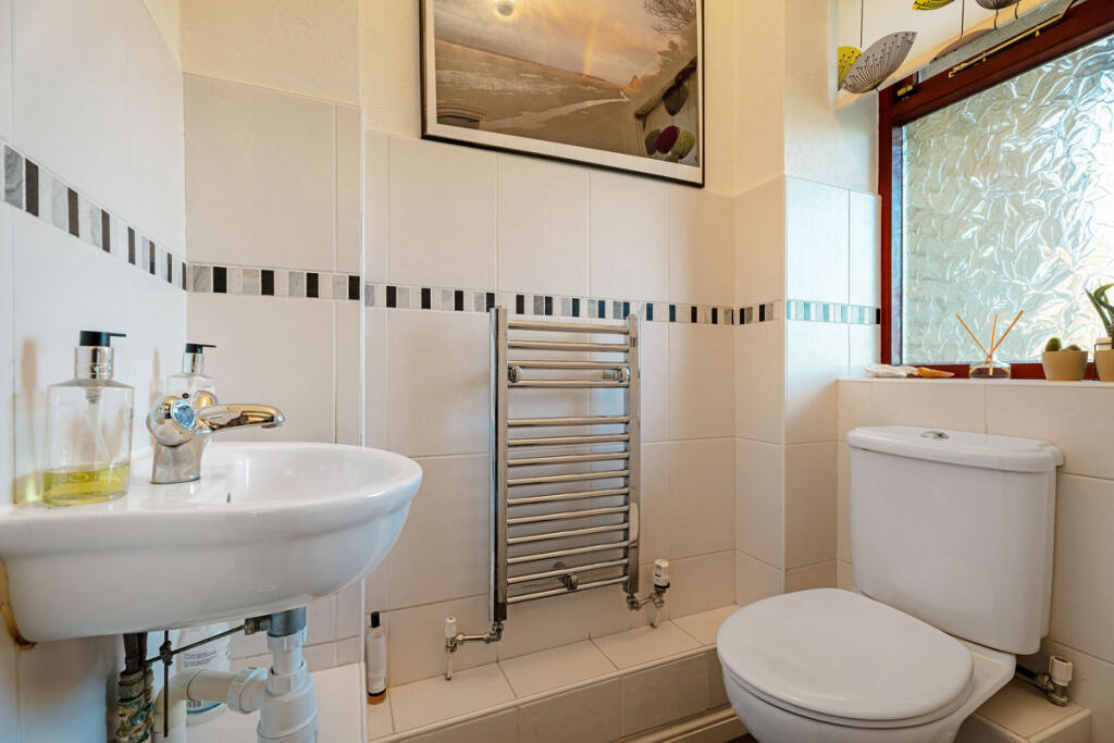 Additional image 11 of The Malins, Warwick, Warwickshire CV34 6QU