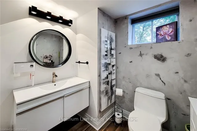 Additional image 18 of 49 Aberdeen Ave