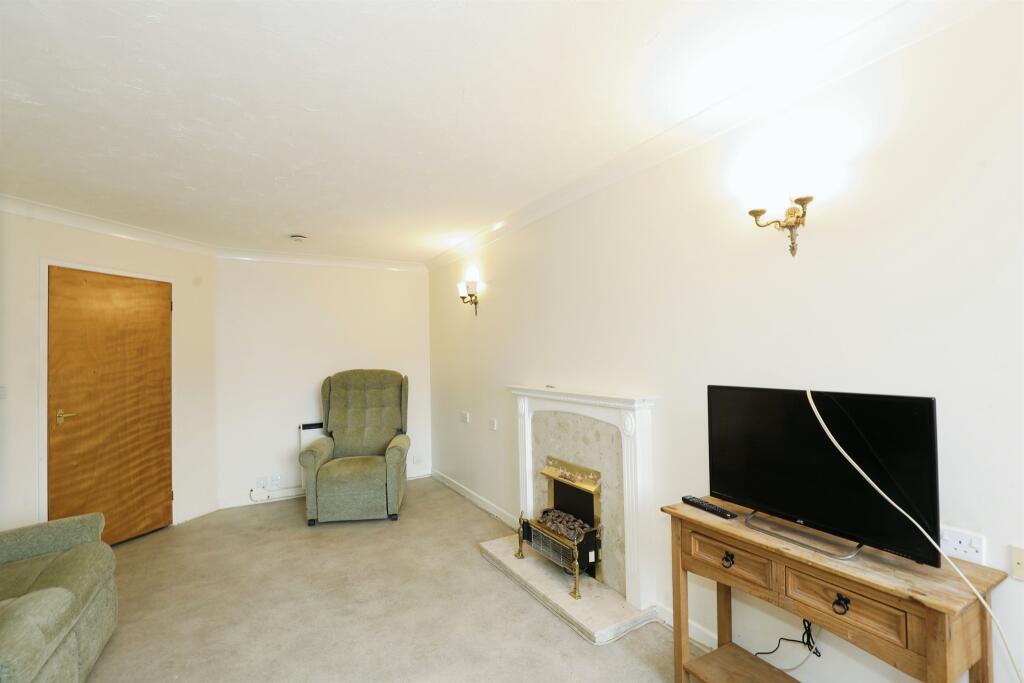Additional image 4 of London Road, Northwich