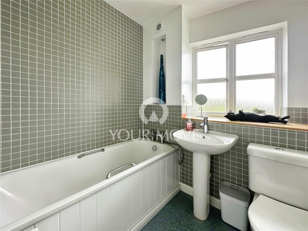 Additional image 17 of Kingfisher Drive, Greenhithe, Kent, DA9