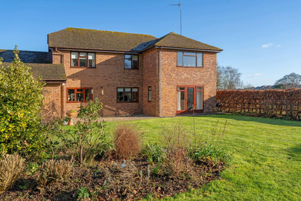 Additional image 33 of The Malins, Warwick, Warwickshire CV34 6QU