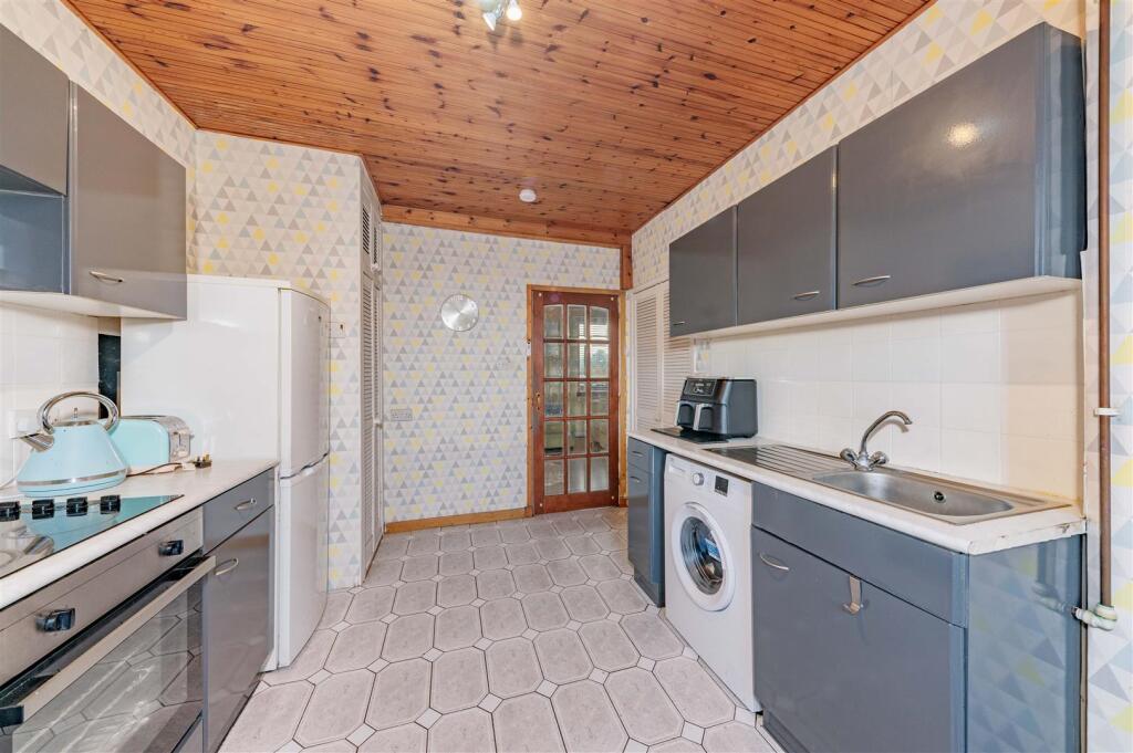 Additional image 4 of Balerno Street, Dundee