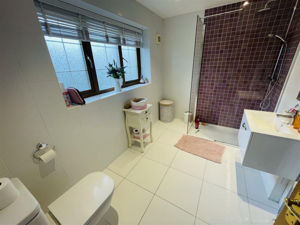 Additional image 27 of Falcon Close, Whitestone