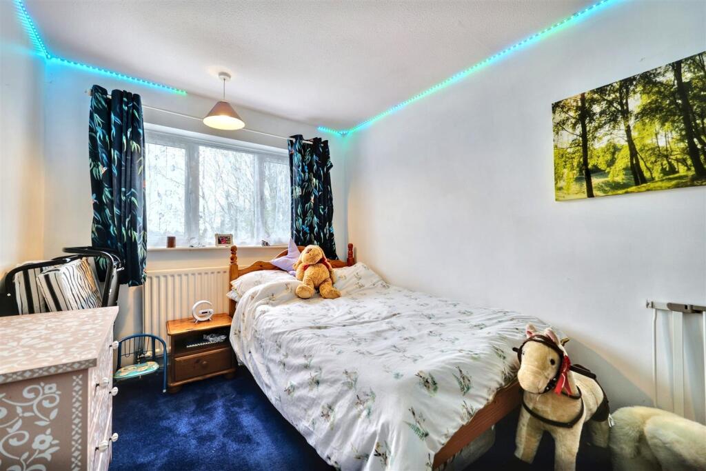 Additional image 14 of Claremont Close, Bulkington