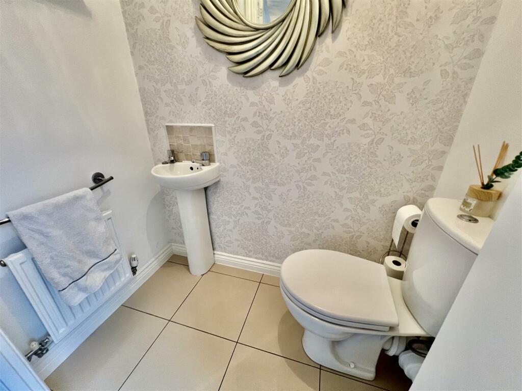 Additional image 7 of Weaving Lane, Darlington