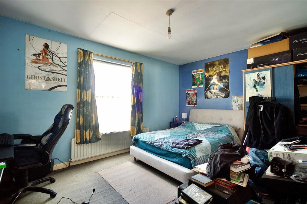 Additional image 11 of Wrotham Road, Gravesend, Kent, DA11