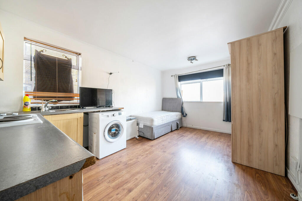 Additional image 15 of Essex Road, Dartford, Kent