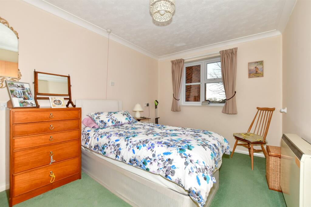 Additional image 7 of Prospect Road, Hythe, Kent