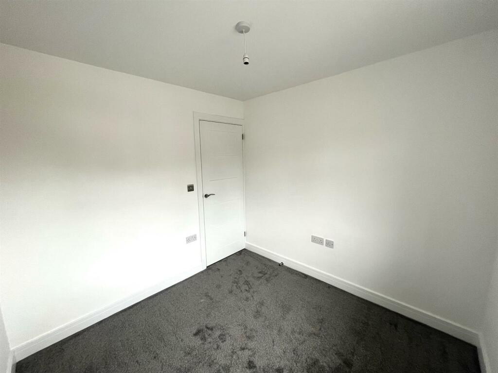 Additional image 5 of Linwood Drive, Walsgrave, Coventry