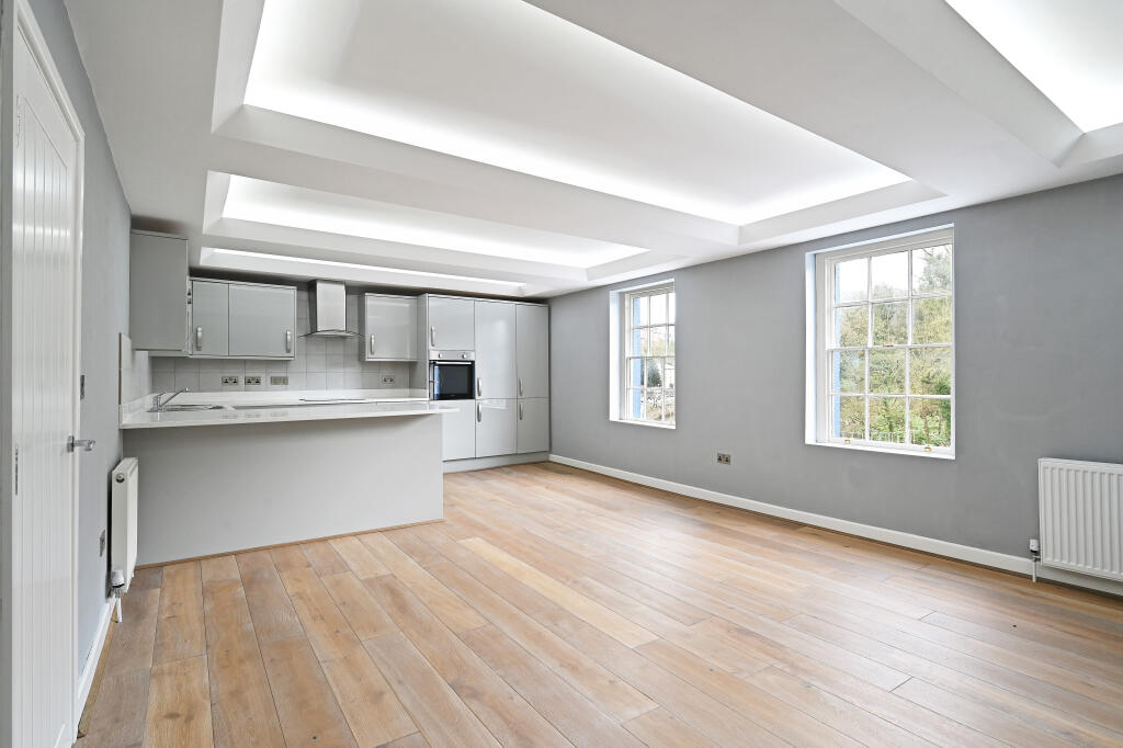 Additional image 4 of 156 South Parade, Matlock Bath, Matlock DE4 3NR