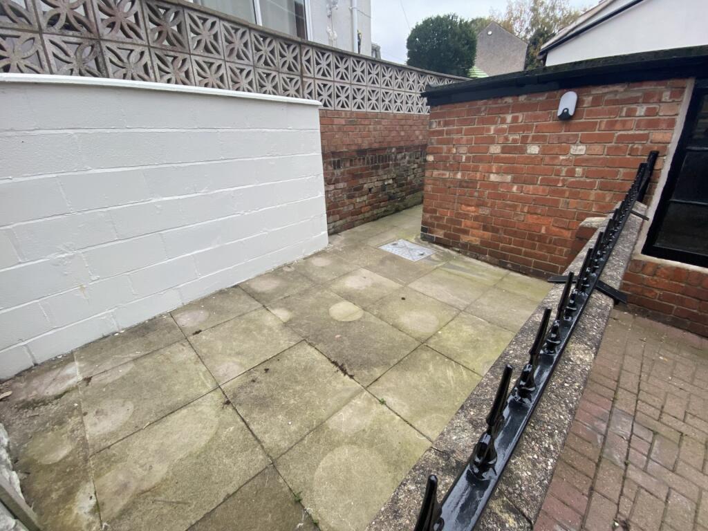 Additional image 21 of High Street, Newhall, DE11