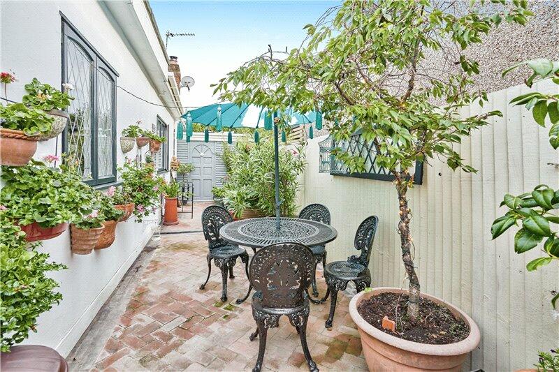 Additional image 21 of Selwyn Crescent, Welling, DA16