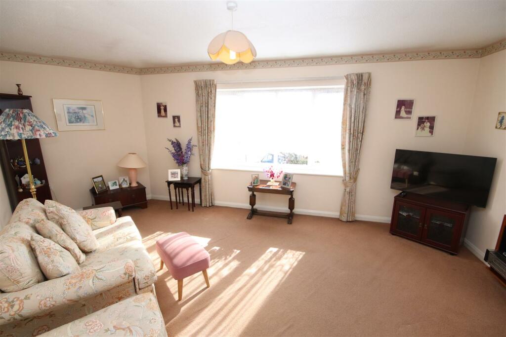 Additional image 3 of Lunedale Road, Dartford
