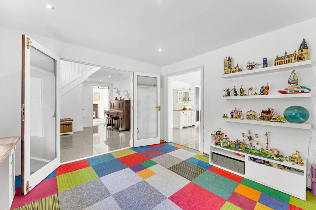 Additional image 28 of Extended Oakmere home with a large plot.