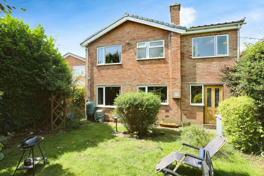 Additional image 16 of Montrose Court, Holmes Chapel, Crewe, CW4