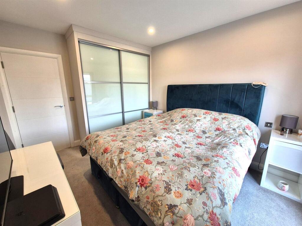 Additional image 6 of Warwick Road, Kenilworth