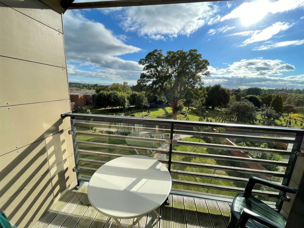 Additional image 2 of Tithe Lodge, Little Park, Southam