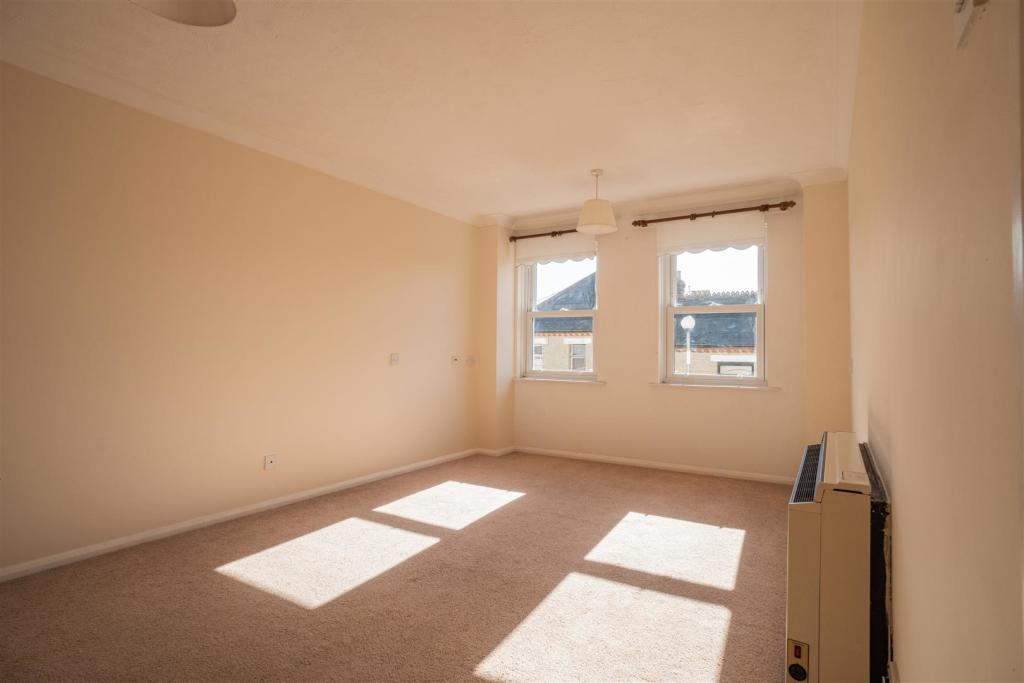 Additional image 9 of Pier Avenue, Herne Bay