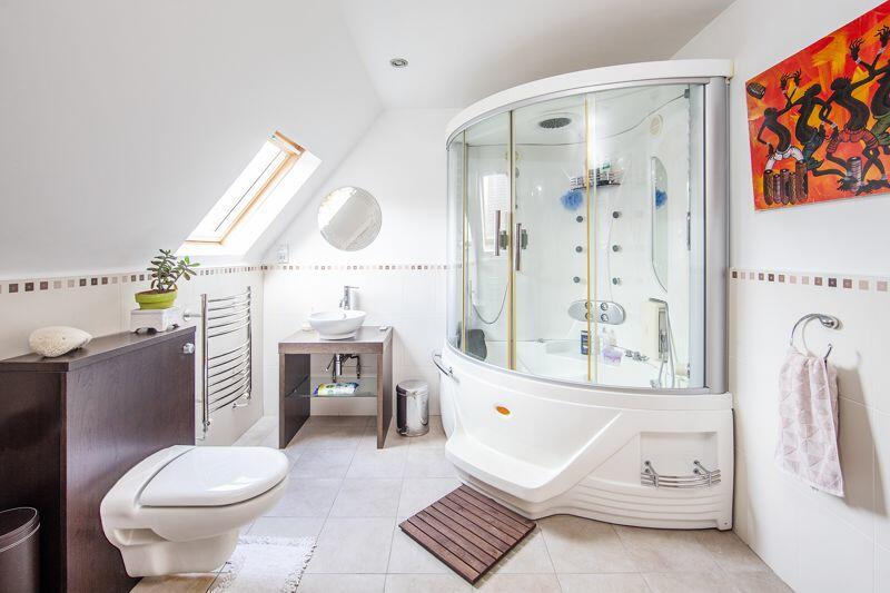 Additional image 50 of Freshwater Drive, Wychwood Park, Weston